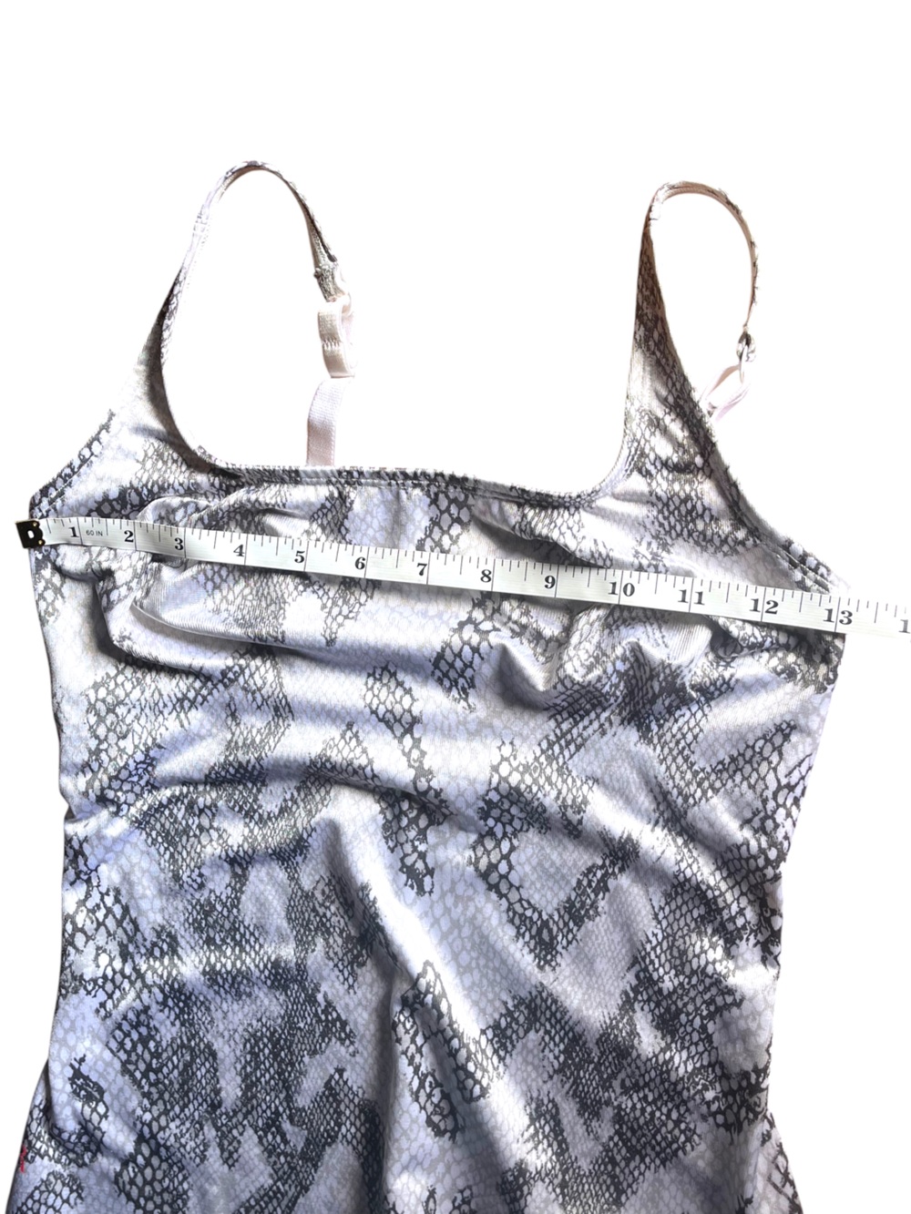 Ruby Ribbon Size 34 Shapewear Cami Tank Top Built-In Bra White Gray Print - Picture 8 of 12